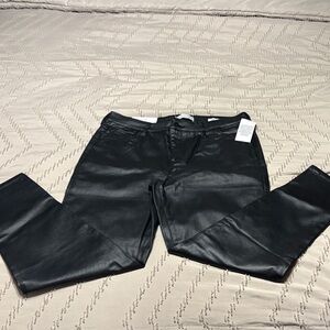 Women’s pleather skinny pants